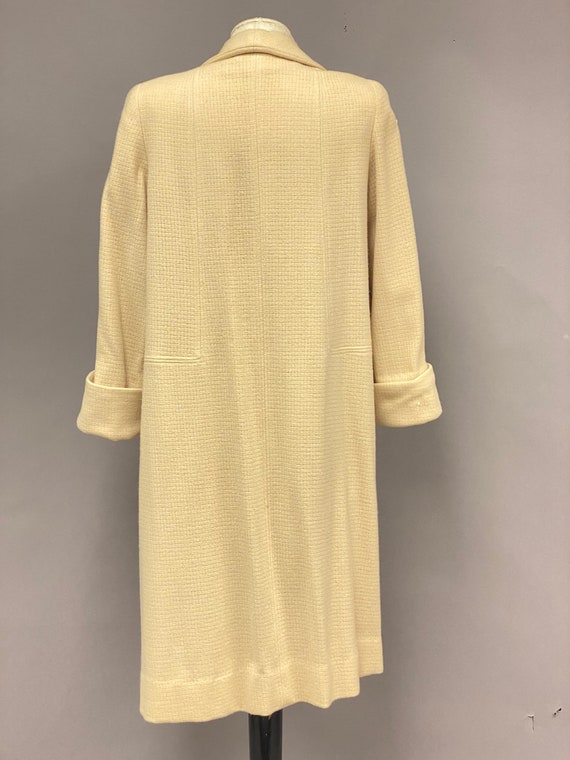 Vintage 1960’s/70’s Beige Wool Collared Swing Coat - image 6