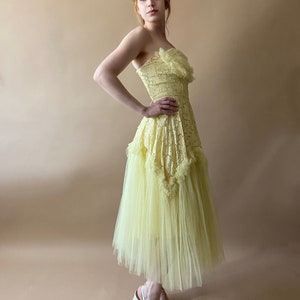 Vintage 1950's/1960's Yellow Lace Dress image 4