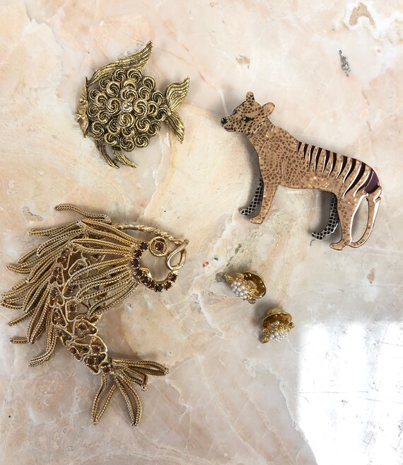 Set of 4 Vintage Gold Animal Brooches - image 4