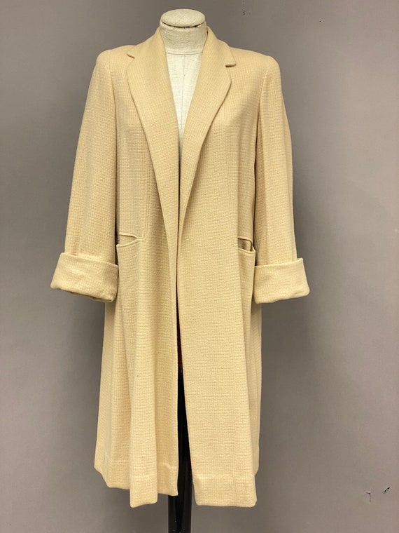 Vintage 1960’s/70’s Beige Wool Collared Swing Coat - image 2