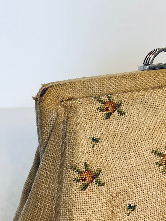 Vintage 1960's Embroidered Cloth Clutch Handbag - image 6