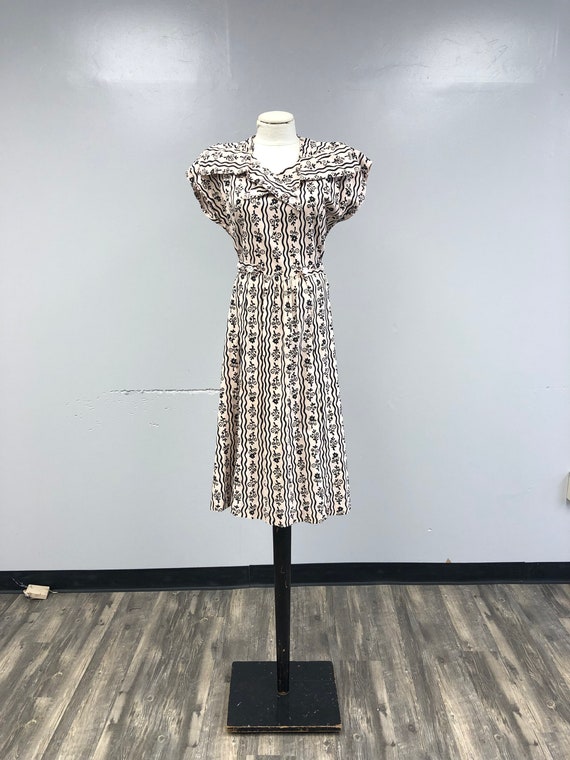 Vintage 1970's Maternity Dress