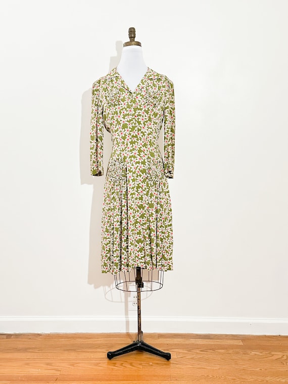 Vintage 1930's/40's Floral Print Shirtdress