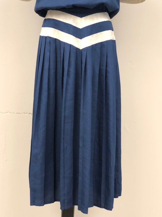 Vintage 1980's Maggy Boutique Pleated Dress - image 3