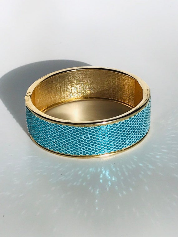 Vintage 1980s mermaid scale bangle - image 3