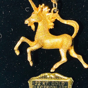 RARE large vintage 22kt gold electroplated unicorn pendant, vintage unicorn necklace, unicorn prancing
