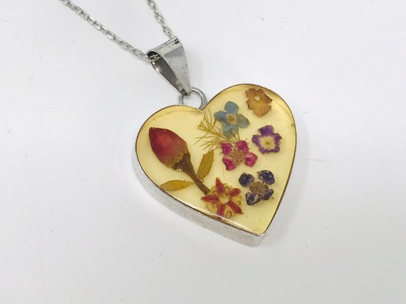 Vintage real preserved flower heart necklace, ste… - image 7