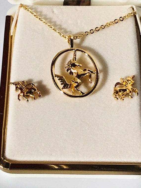 Vintage 14k gold plated unicorn pendant and earri… - image 7