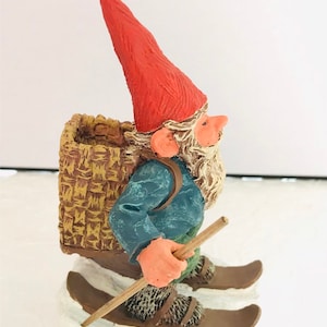 Extremely rare vintage Poortvliet collectible David the Gnome figurine