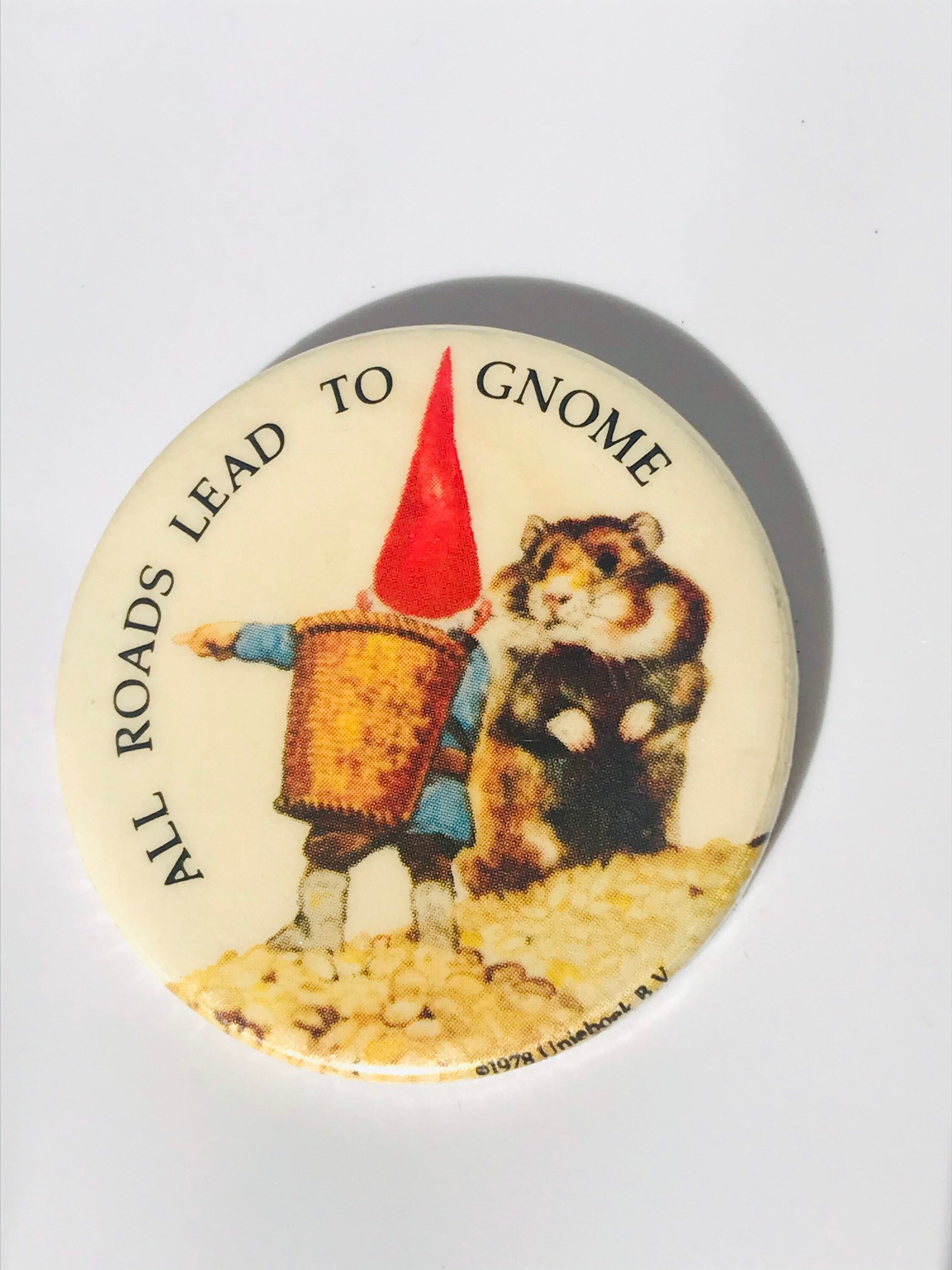 Very RARE Unieboek vintage button, All Roads Lead To Gnome button, vintage Valentine’s button, collectible button, Kabouter, Swedish tomte