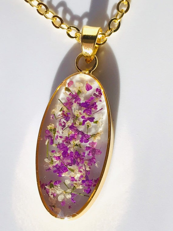 Vintage real preserved flower necklace, preserved 