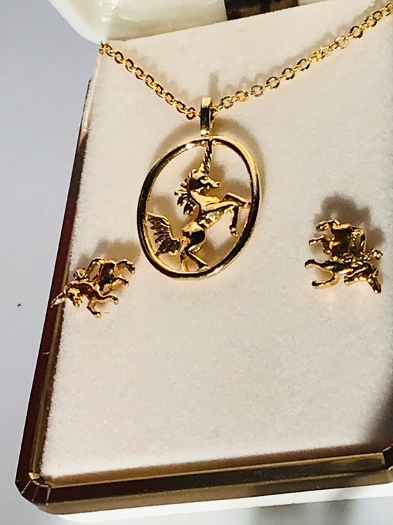 Vintage 14k gold plated unicorn pendant and earri… - image 5