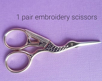 Embroidery scissors, gold tone, craft scissors, yarn snips, cross stitch scissors, vintage style crane embroidery scissors