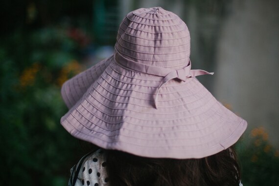 Vintage Summer Hat, Mod Beach Sun Hat , Bow Hat