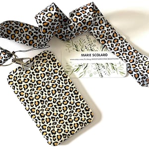 DUO Tour de cou  + Porte carte/badge assorti + porte carte . thème pelage Léopard