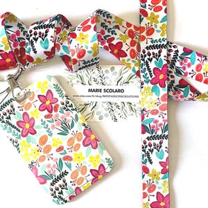 Correa para el cuello, llavero, cordón, pase de autobús, pase Navigo + portatarjetas/credencial... Tema de flores multicolor