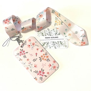 DUO Tour de cou, Cordon porte clefs, Lanière, Carte de bus, Pass Navigo + porte carte assorti   réf 09 ... TP Thème FLEURS