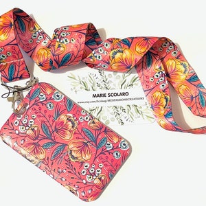 DUO Tour de cou fleurs, cordon ou  Cordon tour de cou + porte carte assorti réf 10 bis ...  FLEURS satiné