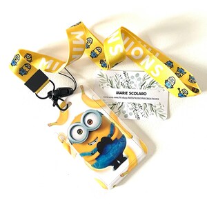 DUO Tour de cou, Cordon porte clefs, Lanière, Carte de bus, Pass Navigo  + porte carte/badge  OU Tour de cou seul .. TP Thème Minions