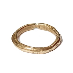 Handmade bronze ring, an artisan jewel with irregular and organic shapes, on your size, for man or woman with chunky shape