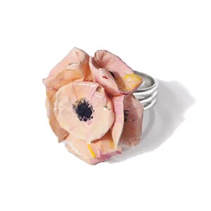 Anello Bouquet Fiori di Campo rosa - in cartapesta smaltata