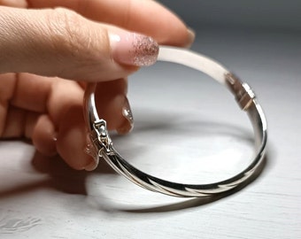 Bracelet with magnetic closure and safety clasp in worked 925 silver - handmade in Italy