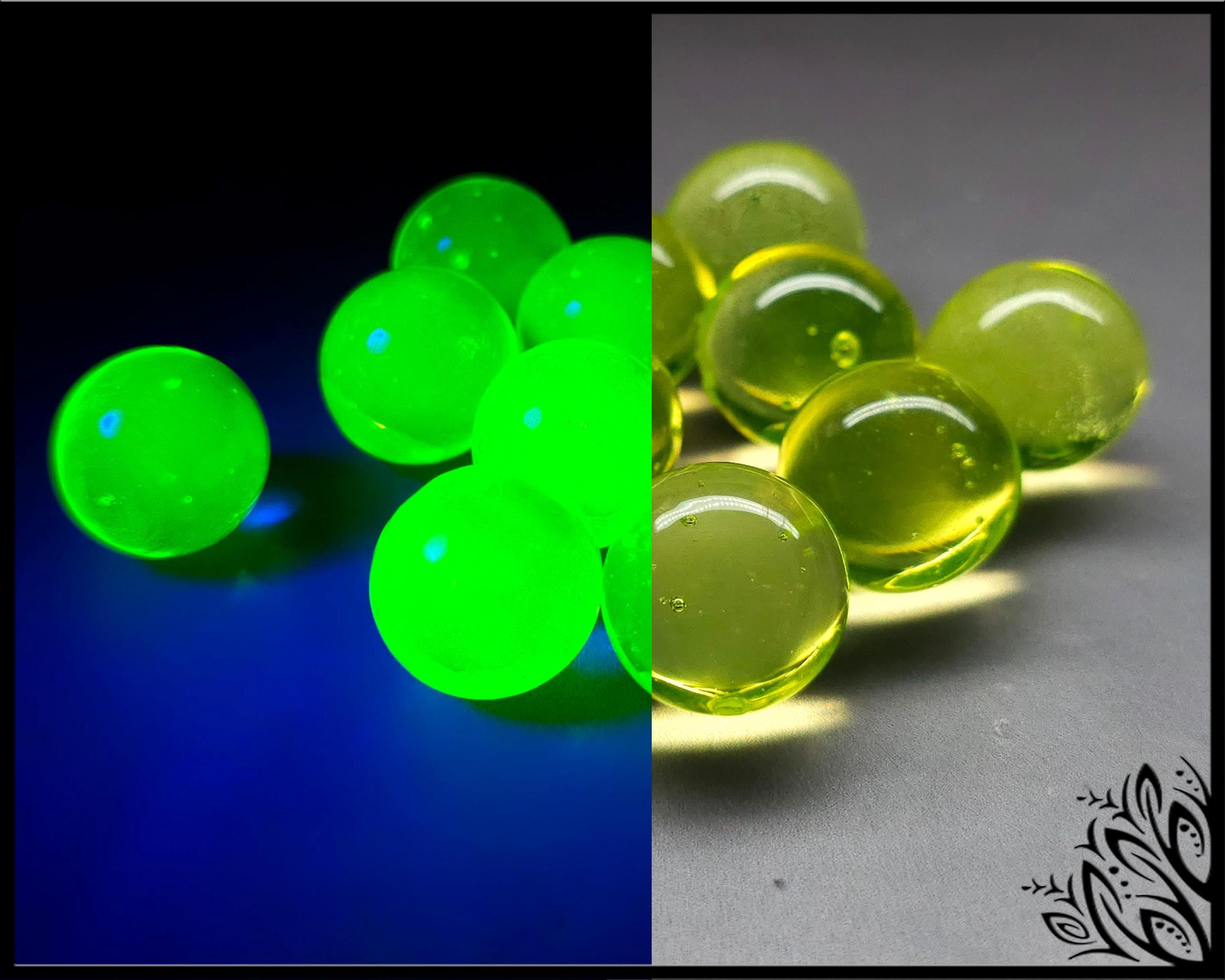 ウランガラス - 球形/オーブ - 16 mm - Etsy 日本