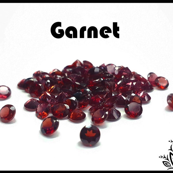 Garnet - loose gemstone - various sizes - round faceted cut