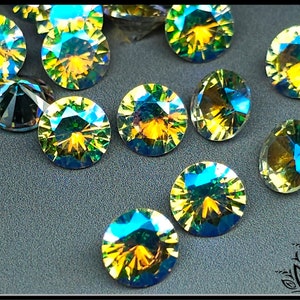 Glass crystal - gold - 8 mm - round faceted cut