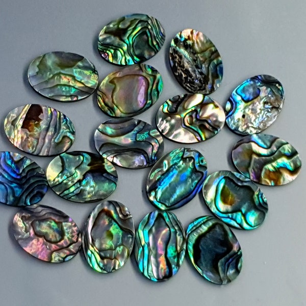 Paua shell cabochon - oval - 18 mm