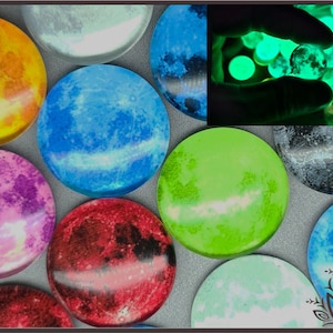 Glow in the dark planeetcabochon - rond - 20 mm