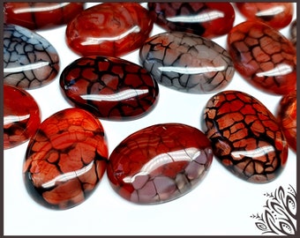 Red dragon veins cabochon - oval - 25 mm
