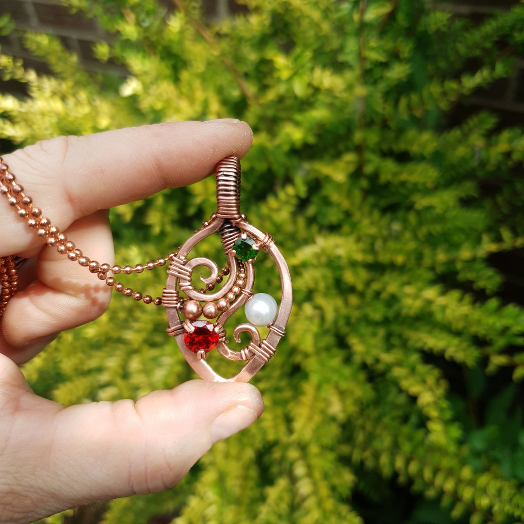 Pearl Pendant hammered Copper Wire Pedant With CZ and Green Chrome