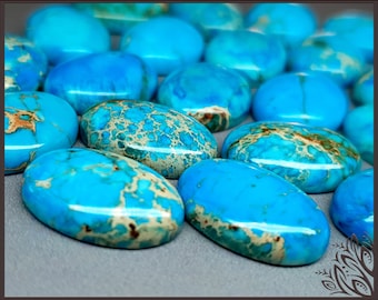 Turquoise regalite cabochon - oval - 18 mm