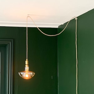 220-250V Plug in E27 base pendant kit, in solid brass, with wall and ceiling clamps, and large Italian designed mushroom gold LED bulb image 1