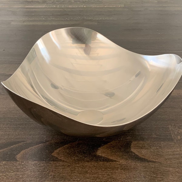 Georg Jensen, Bloom bowl in matte stainless steel, designed by Helle Damkjær. Made in Denmark.