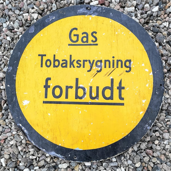 Vintage Danish metal sign. Gas, tobacco smoking prohibited. Yellow and black, industrial decor.