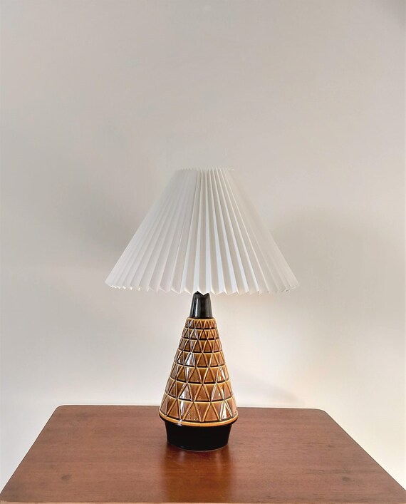 Large Danish Søholm Handmade Stoneware Table Lamp With New White Knife Pleated Lampshade Mid Century Lighting Excellent Condition