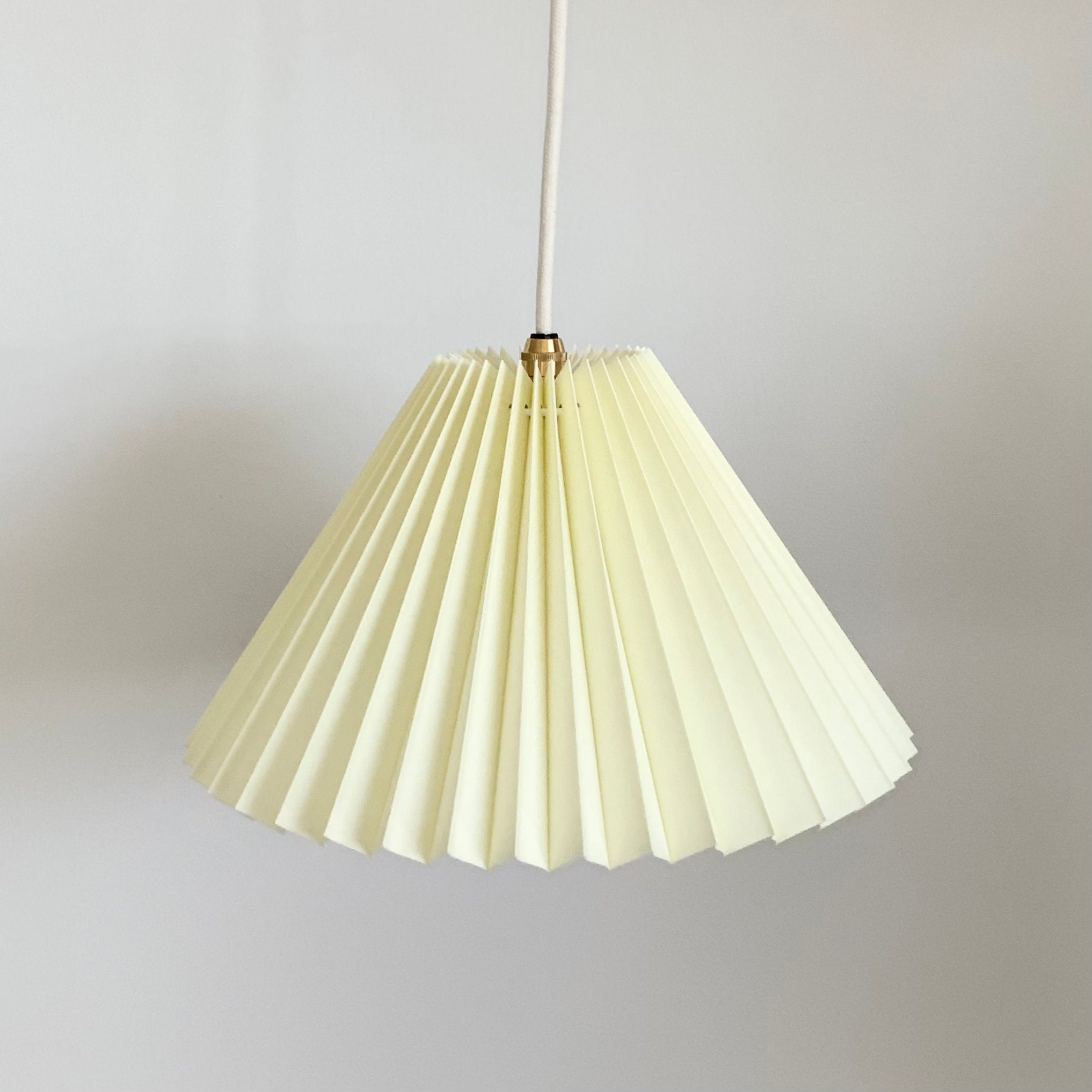 Pleated pendant shade outlet