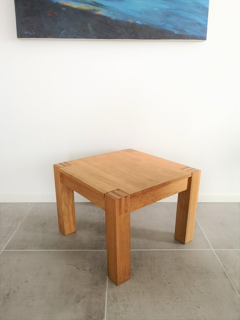 Vintage Solid Oak Coffee Side Occasional Corner Table Quality Design And Very Stable Made In England Excellent Condition