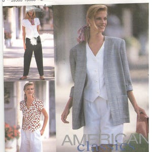 Simplicity 8239 Storlek 12, 14, 16 Dammodell American Classic sömnadsmönster. Shorts eller byxor med dragkedja bak, kortärmad topp och jacka