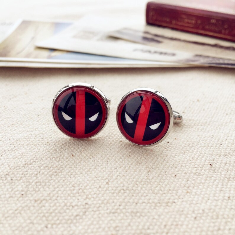 Superheroes Cufflinks: Multiple characters, Sleeve Buttons, 16mm Glass Dome cuff links Deadpool