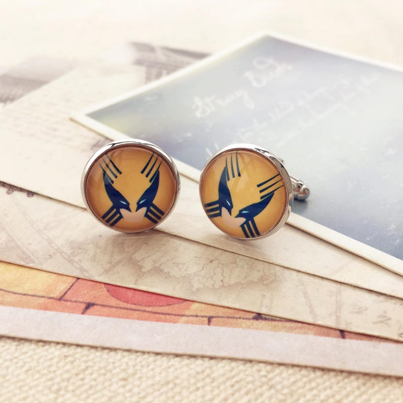 Superheroes Cufflinks: Multiple characters, Sleeve Buttons, 16mm Glass Dome cuff links Wolverine