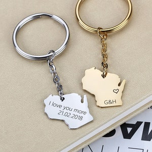 Custom State Keychain, Personalized Wisconsin Map Keyring, Wisconsin State Key chain, Custom State Pendant, Long Distance Relationship Gift