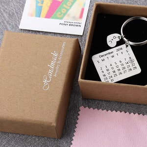 Personalized Calendar Keychain Hand Stamped Calendar Special Day Calendar Anniversary, Wedding, Brithday-Valentine's Day Gift image 5