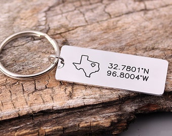 GPS Alloy keychain -Texas Keychain - Alloy Latitude Longitude Key Chain -Can be made with any city, states or countries-Valentine's Day Gift