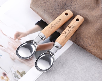 Personalized Ice Cream Scoop, Custom Engraved Scooper, Melon Baller Gift for Mom Dad Grandpa Grandma, Home Kitchen Gift, Wedding Gift
