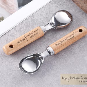 Personalized Ice Cream Scoop, Engraved Wedding Gift for Guests, Groomsmen, Bridesmaids, Unique Gift for Ice Cream Lovers, Anniversary Gift