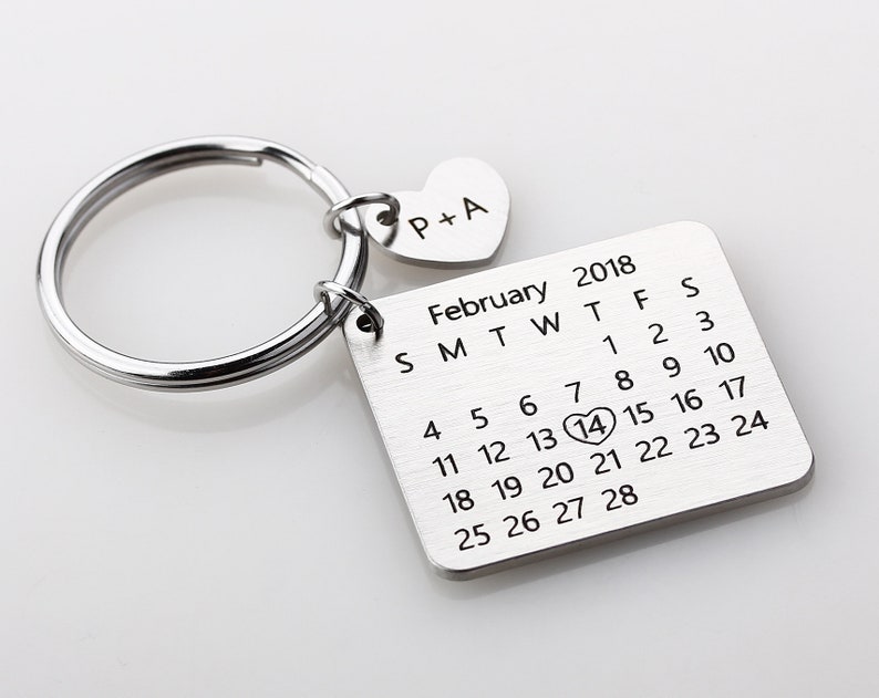 Personalized Calendar Keychain Hand Stamped Calendar Special Day Calendar Anniversary, Wedding, Brithday-Valentine's Day Gift image 3