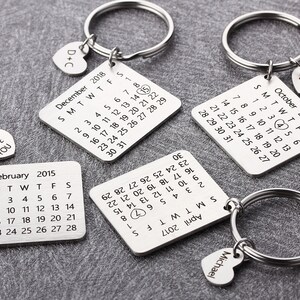 Personalized Calendar Keychain Hand Stamped Calendar Special Day Calendar Anniversary, Wedding, Brithday-Valentine's Day Gift image 4